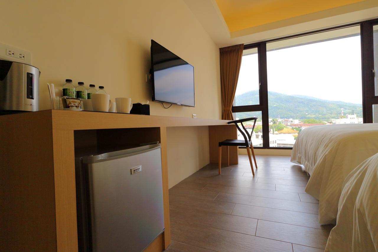 Ket Hotel Yuli Bagian luar foto