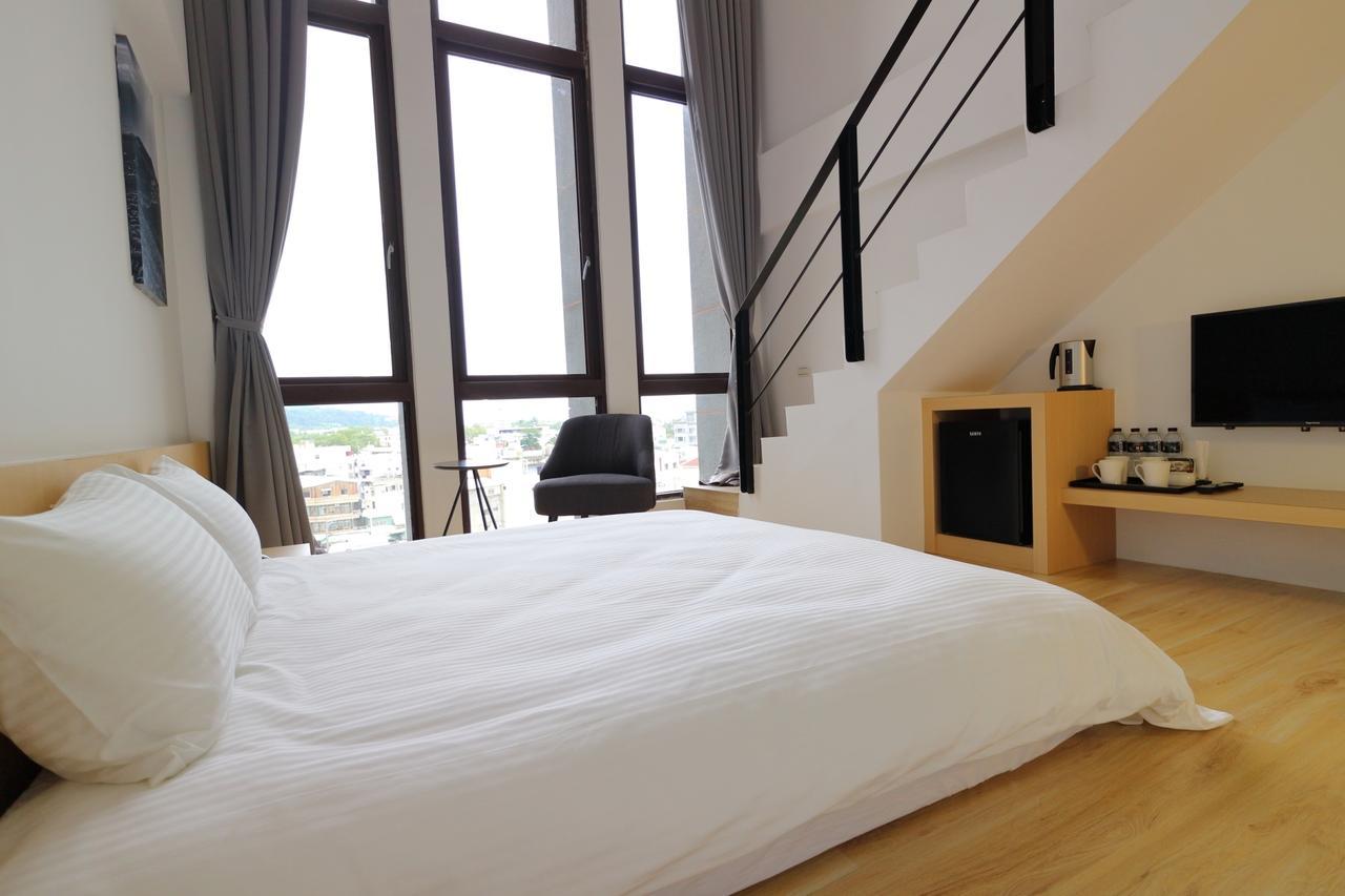 Ket Hotel Yuli Bagian luar foto